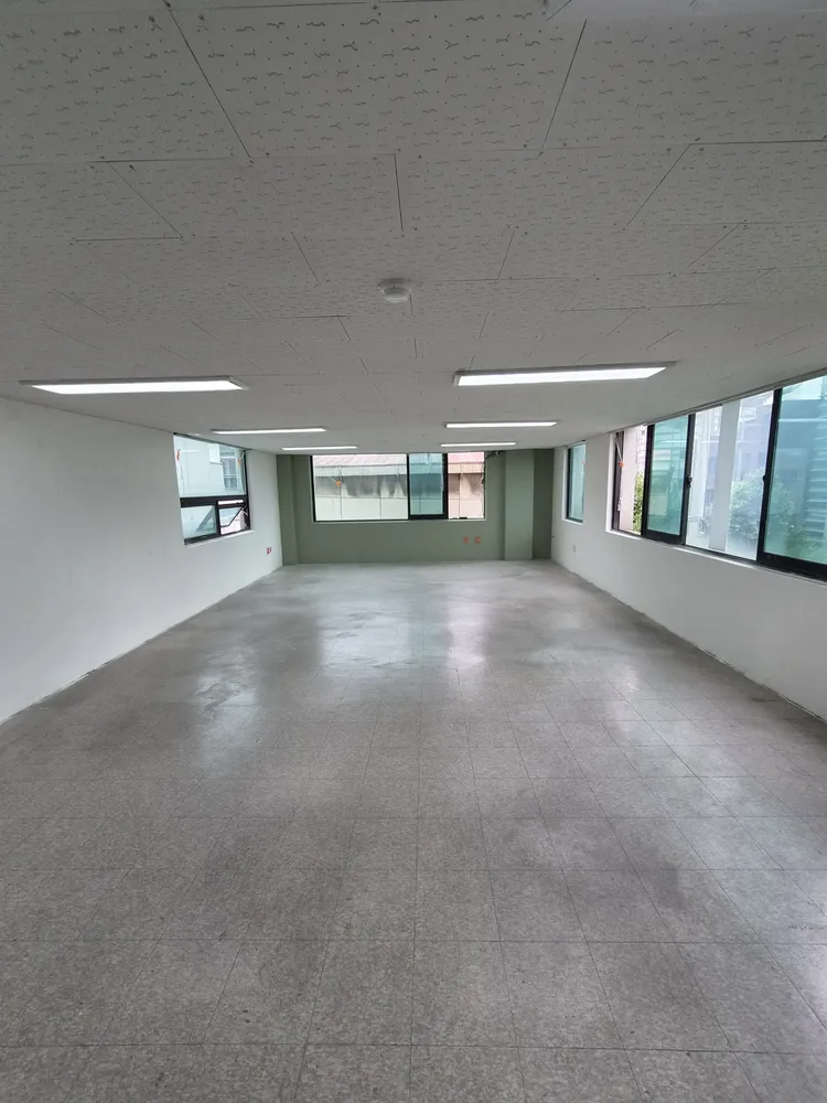 데코타일시공 사무 공간 시공 사례 2 16